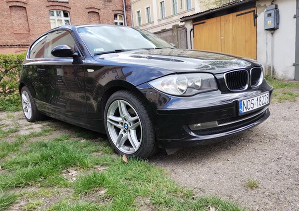 BMW Seria 1 cena 25500 przebieg: 175500, rok produkcji 2008 z Ostróda małe 56